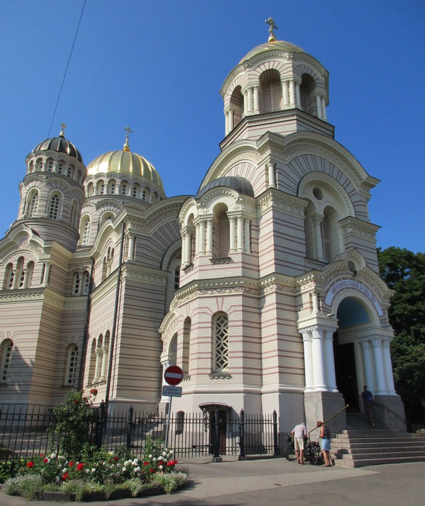 The largest Orthodox church, the Nativity of Christ Cathedral in Riga - Riga, Latvia
